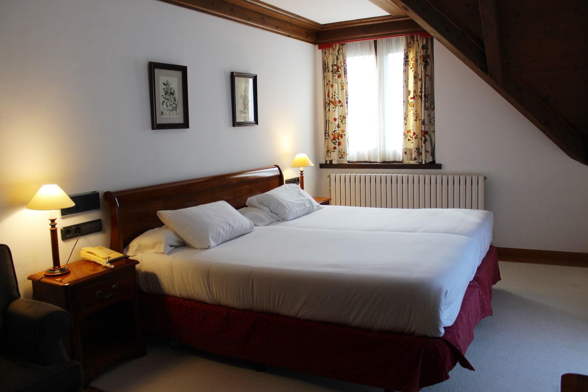 Melia De Tredos Hotel Bagian luar foto