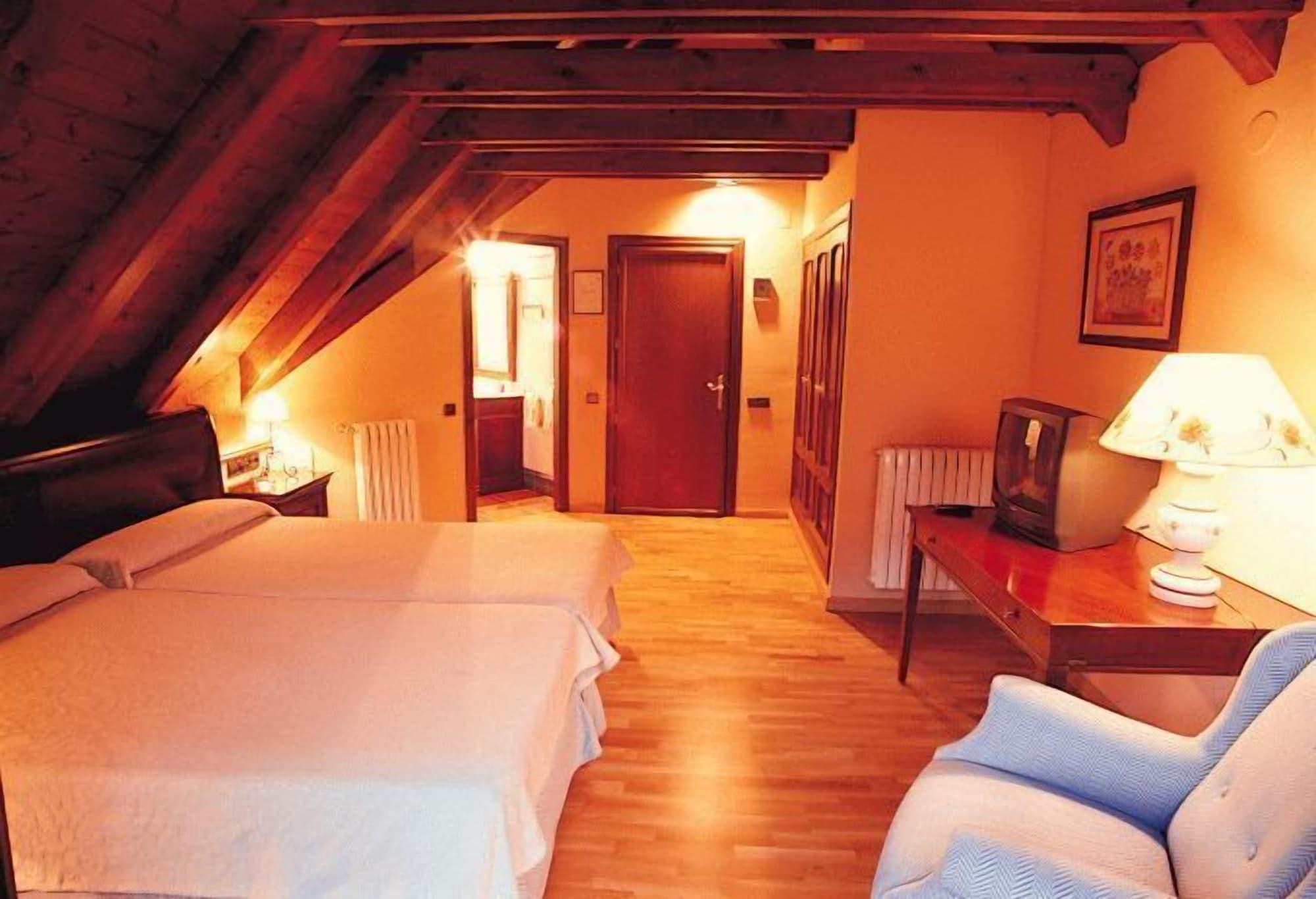Melia De Tredos Hotel Bagian luar foto