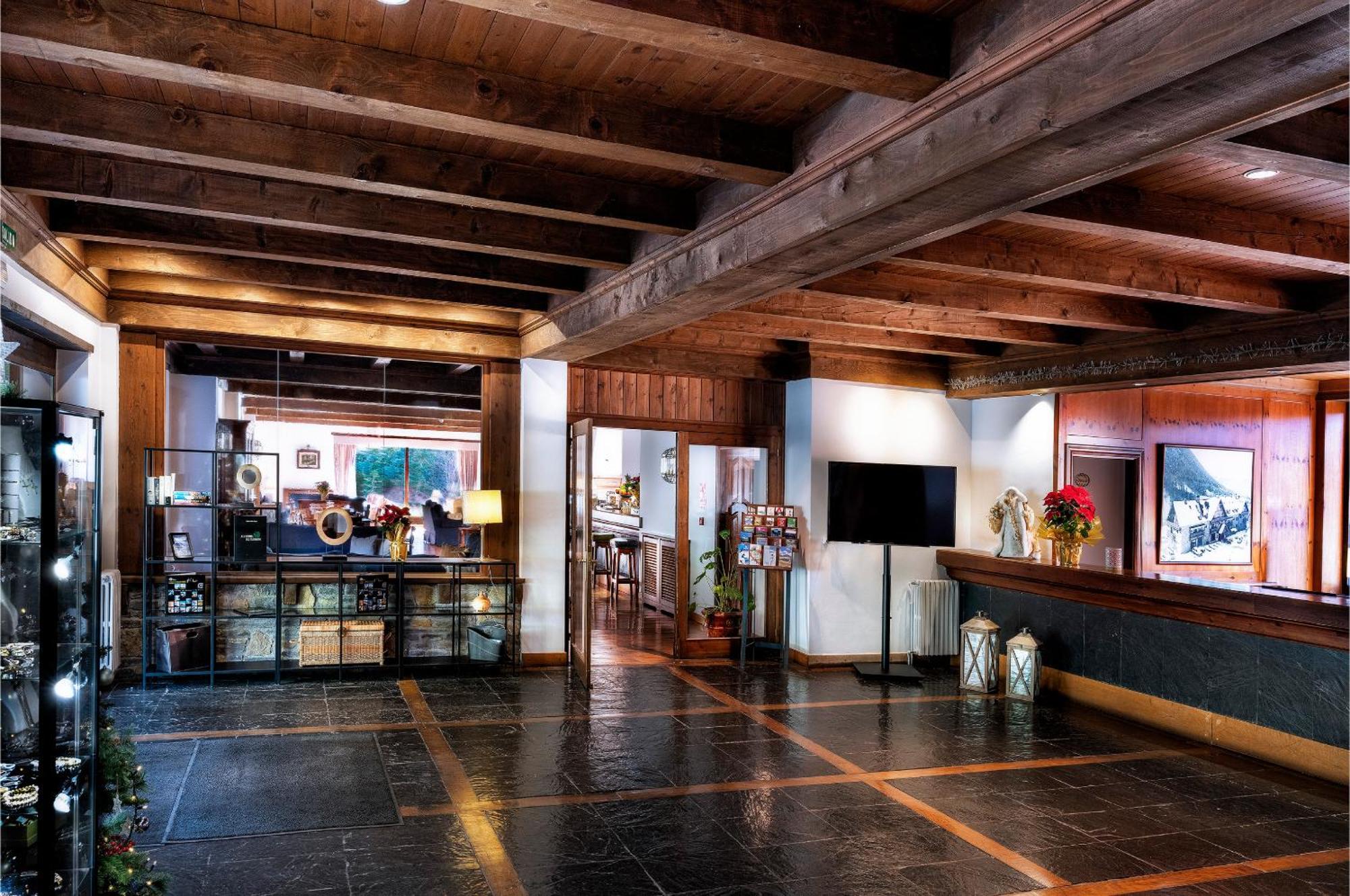 Melia De Tredos Hotel Bagian luar foto