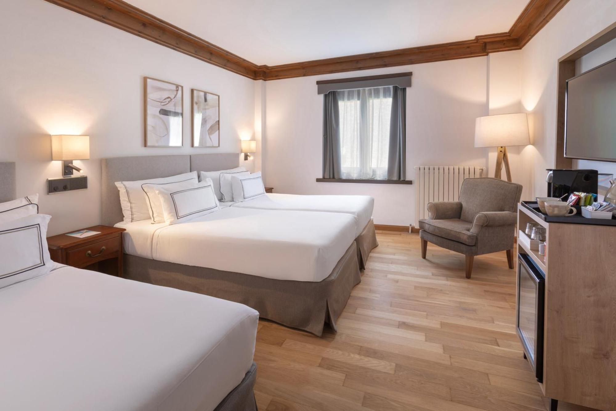Melia De Tredos Hotel Bagian luar foto